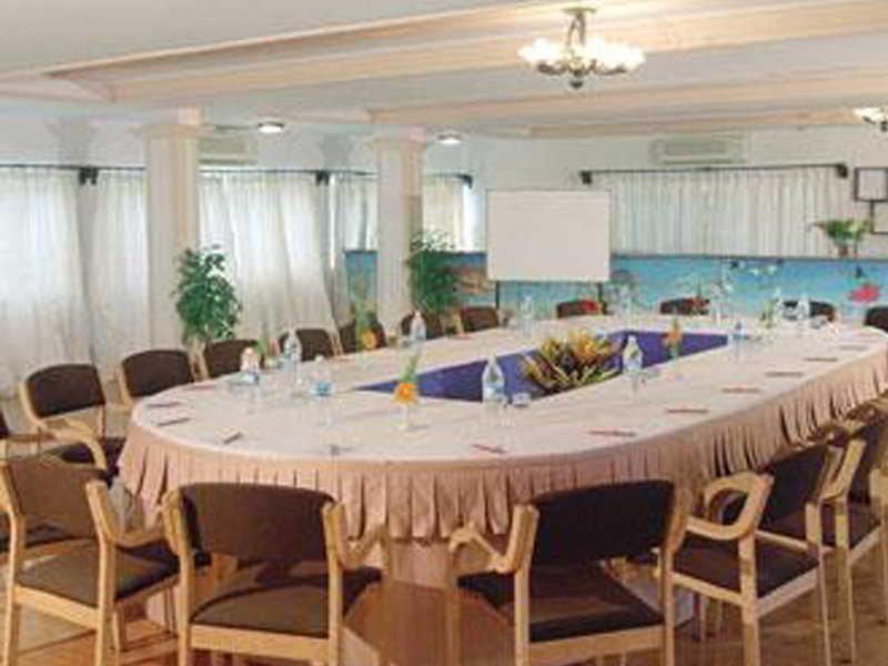 Dona Alcina Resorts Candolim Eksteriør billede