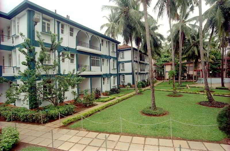 Dona Alcina Resorts Candolim Eksteriør billede